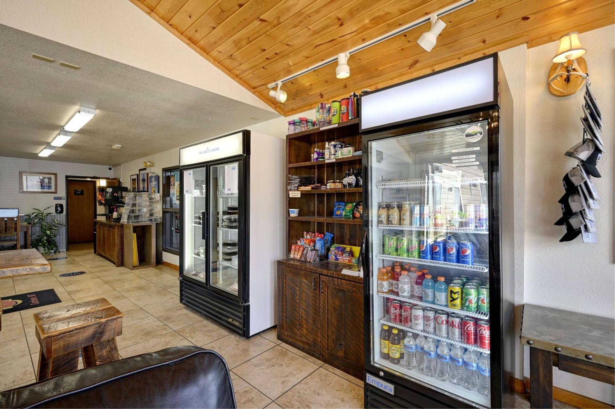Super 8 By Wyndham Gardiner/Yellowstone Park Area Extérieur photo