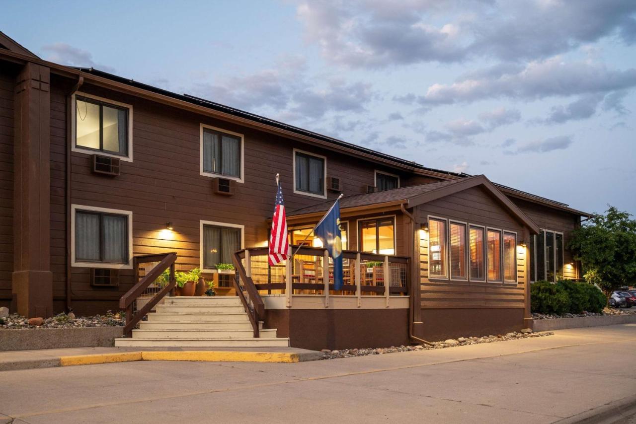 Super 8 By Wyndham Gardiner/Yellowstone Park Area Extérieur photo