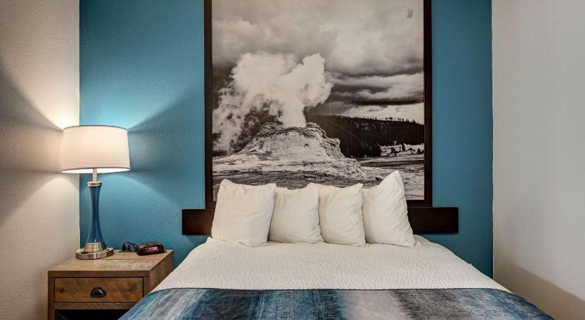 Super 8 By Wyndham Gardiner/Yellowstone Park Area Extérieur photo