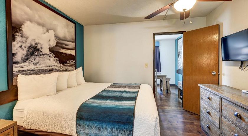 Super 8 By Wyndham Gardiner/Yellowstone Park Area Extérieur photo